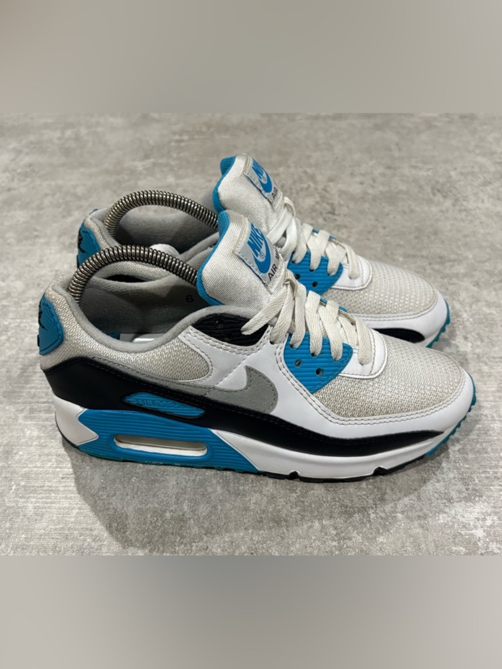 Nike Air Max 90 Retro 'Laser Blue'